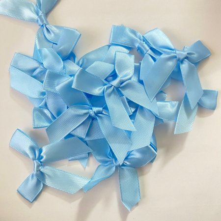 100ببيونة لون أزرق مقاس1.5cm